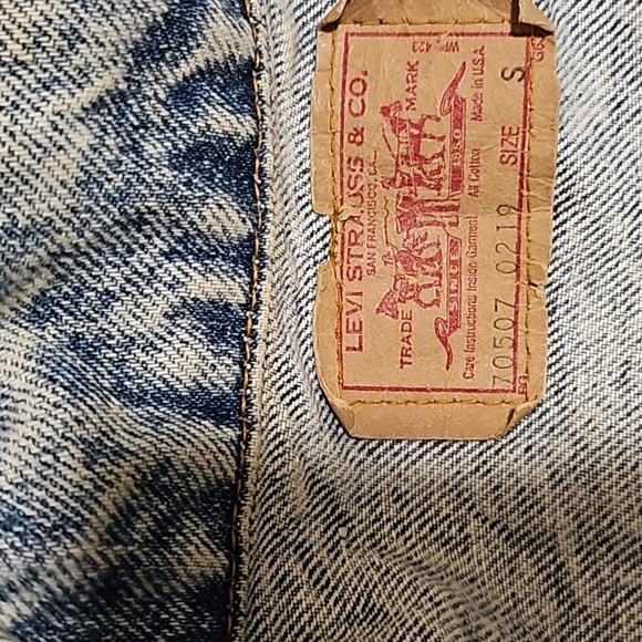 📣 Vintage 90s Levi Red Tag Acid Wash Denim Blue Jean Jacket 🧥 Size Small - Picture 7 of 7